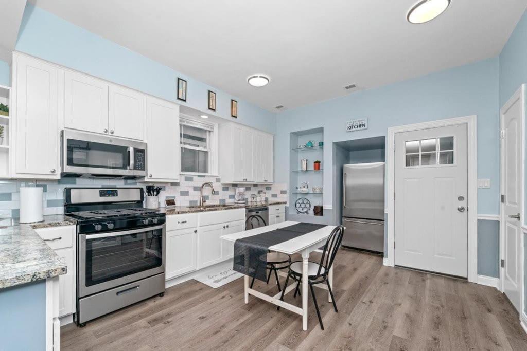 Cozy, Top-Floor 3Br Loft With Balcony In West Town Chicago Exteriér fotografie