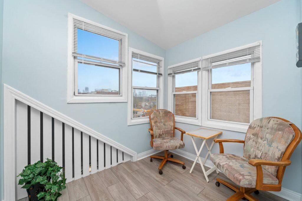 Cozy, Top-Floor 3Br Loft With Balcony In West Town Chicago Exteriér fotografie